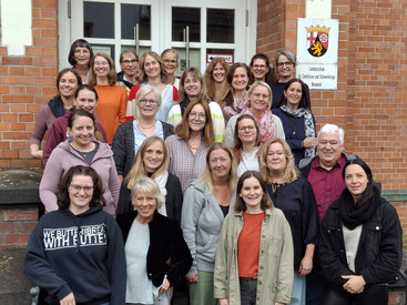 Unser Team Auf diesem Bild sieht man die Mitarbeiterinnen der Primarstufe